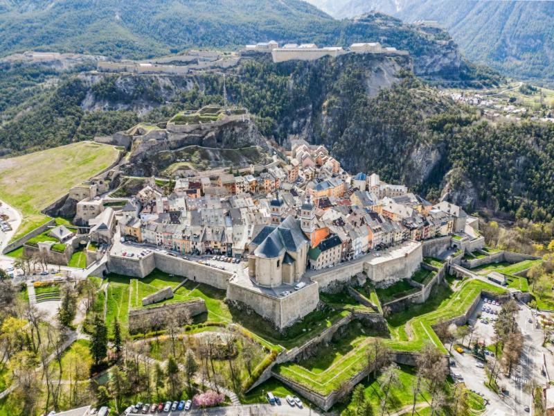 Suite Home Briancon Serre Chevalier Ngoại thất bức ảnh